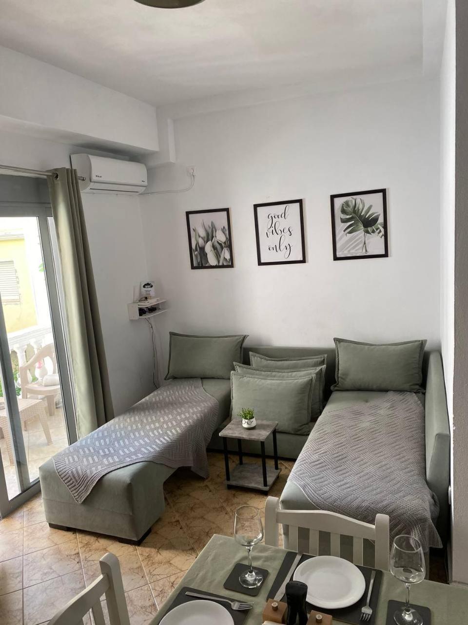 Happy Apartment Sarande Luaran gambar